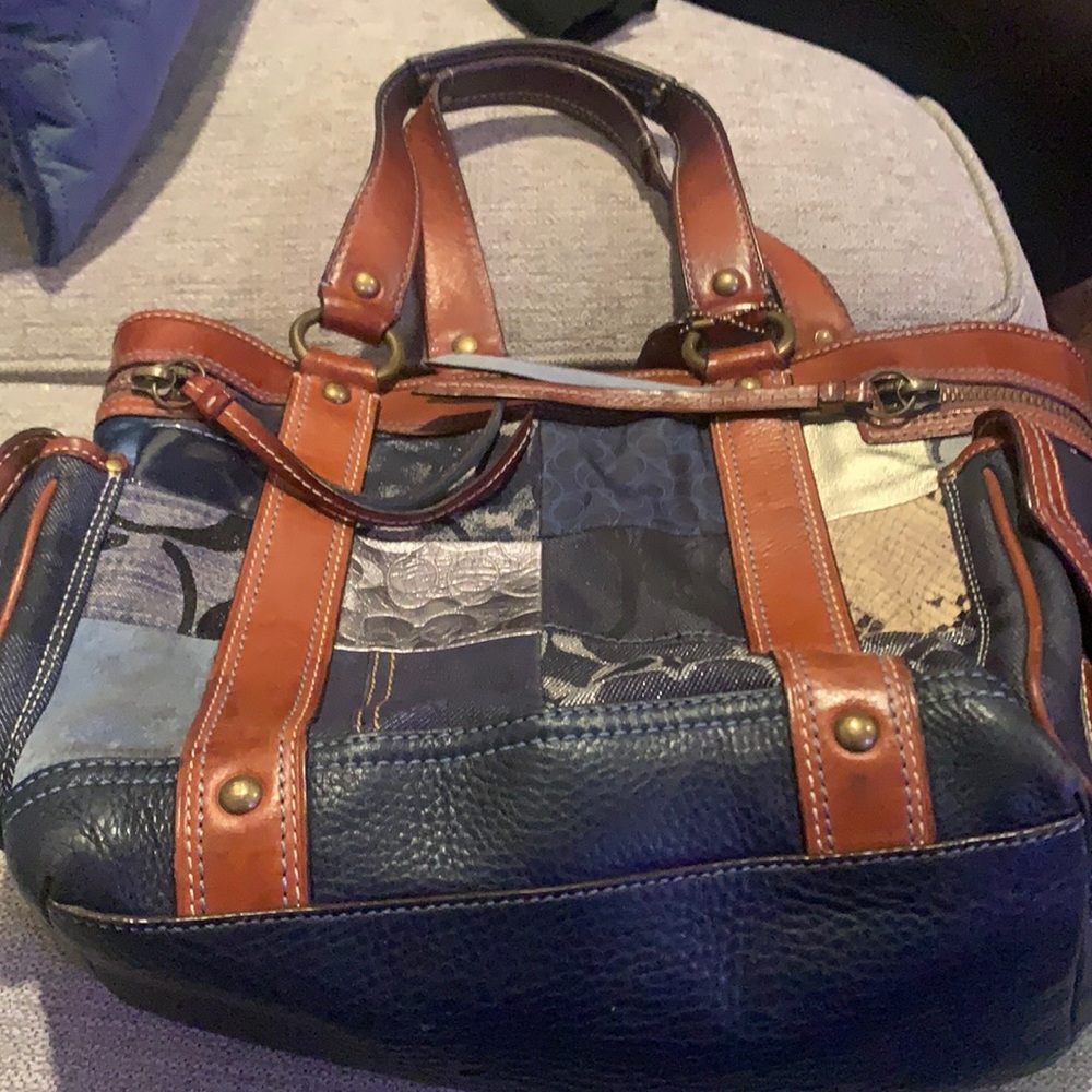 Classic coach bag